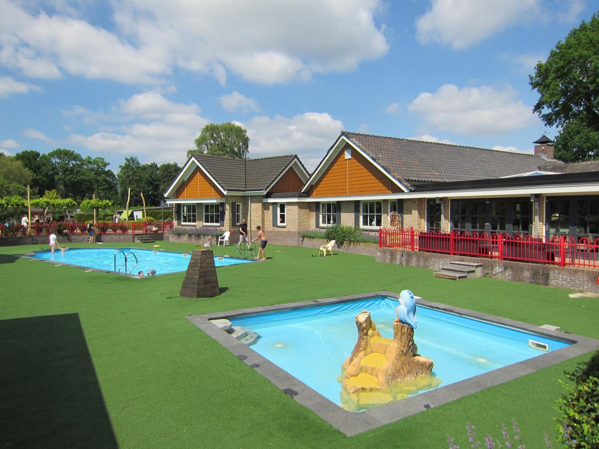 פורטהאוזן Hderh - Eco Lodge Op Vakantiepark De Ijsvogel, Zwembaden, Kids Fun, Natuur En Rust מראה חיצוני תמונה